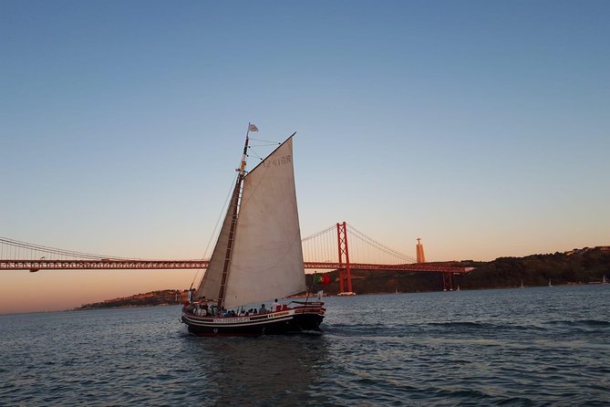 2-Hour Lisbon Traditional Boats Sunset Cruise With White Wine - Inclusions