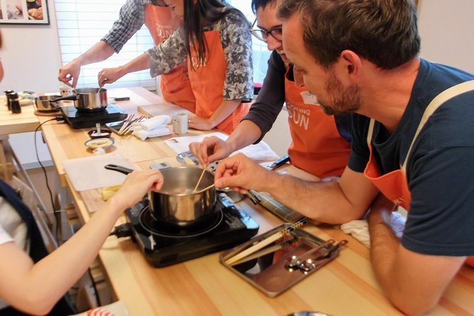 3-Hour Small-Group Sushi Making Class in Tokyo - Sushi Making Techniques Covered