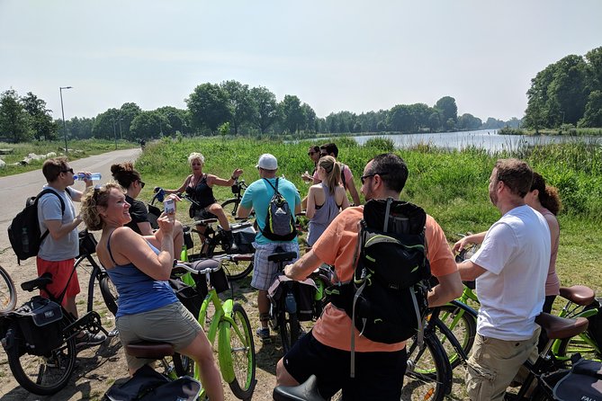 Countryside Bike Tour From Amsterdam: Windmills and Dutch Cheese