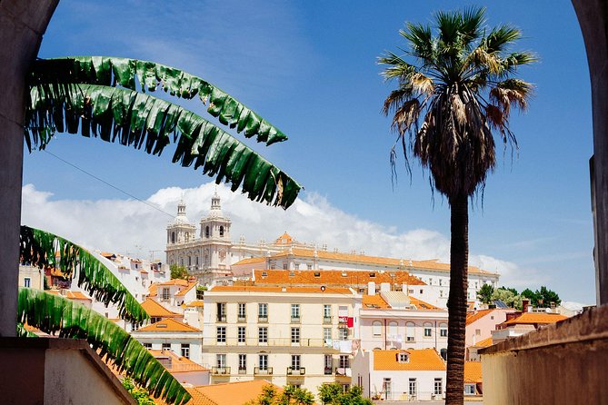 Lisbon PRIVATE TOUR With Locals: Highlights & Hidden Gems
