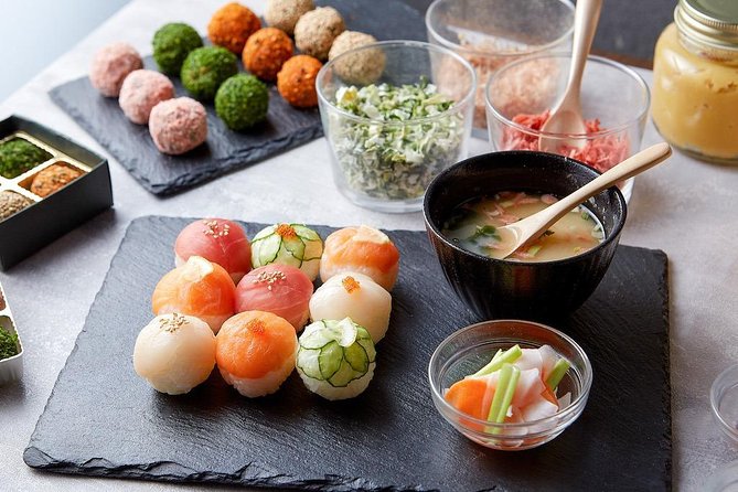 Maki Sushi (Roll Sushi) & Temari Sushi Making Class in Tokyo