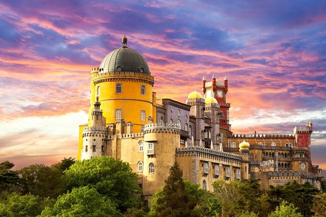 Private Tour of Sintra, Cabo Da Roca and Cascais With 2 Palaces - Tour Highlights