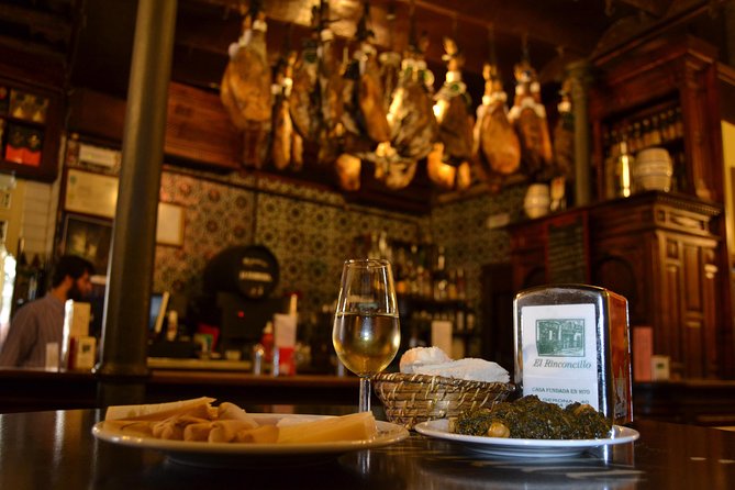 Sevilla Food Tour: Tapas, Wine, History & Traditions