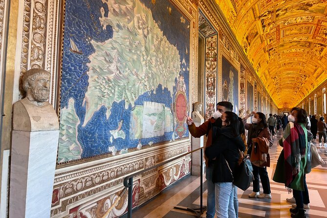 Skip the Line: Vatican Museum, Sistine Chapel & Raphael Rooms + Basilica Access