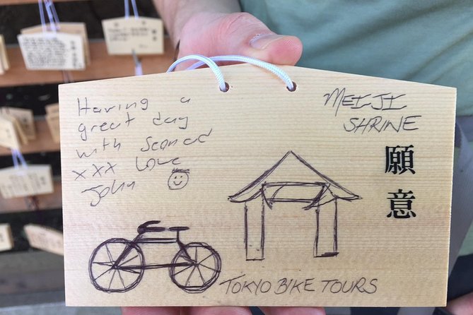 Small Group Cycling Tour in Tokyo