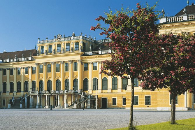 Vienna: Skip the Line Schönbrunn Palace and Gardens Guided Tour - Tour Highlights