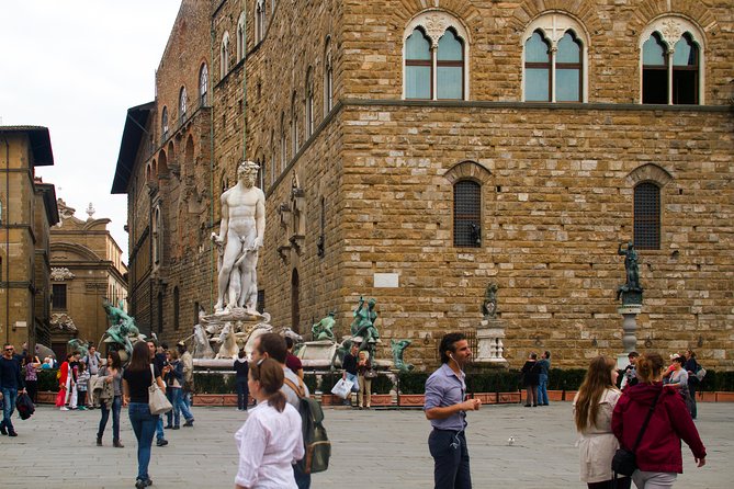 Best of Florence: Small Group Tour Skip-The-Line David & Accademia With Duomo - Accessibility and Additional Information