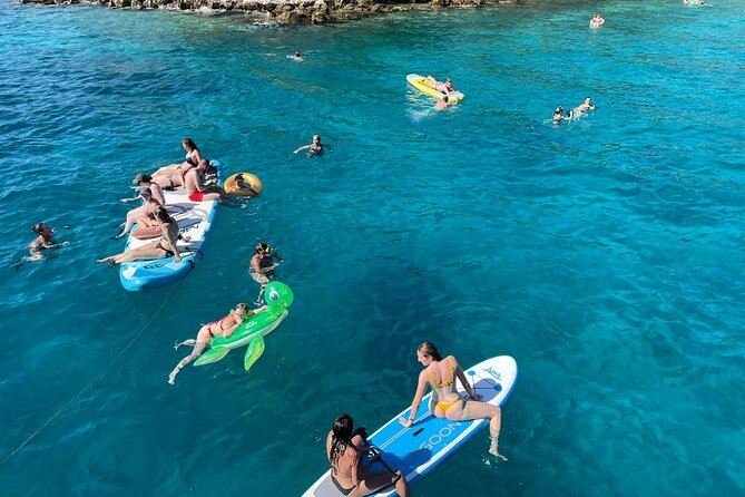 Blue Lagoon, Shipwreck & ŠOlta Cruise With Lunch & Unlimited Drinks From Split - Inclusions and Services