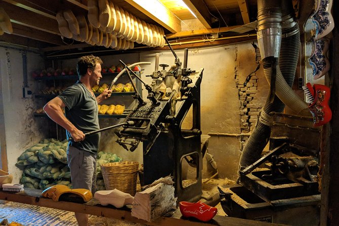 Countryside Bike Tour From Amsterdam: Windmills and Dutch Cheese - Inclusions