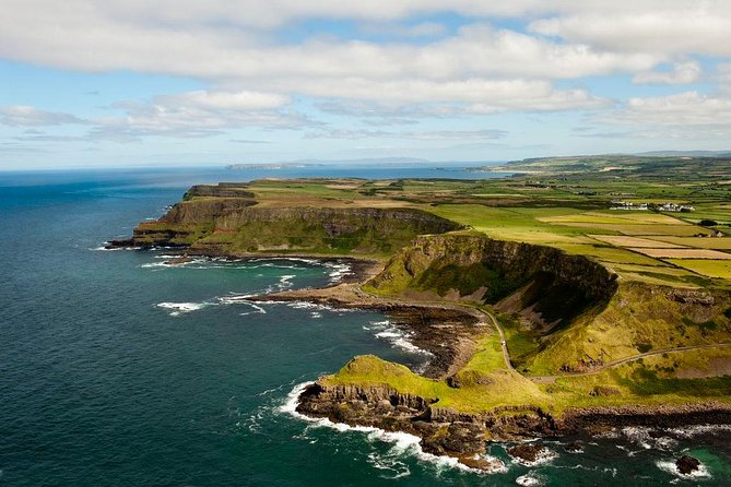 Giants Causeway With the Titanic Exhibition and the Best of Northern Ireland - Price and Reservation