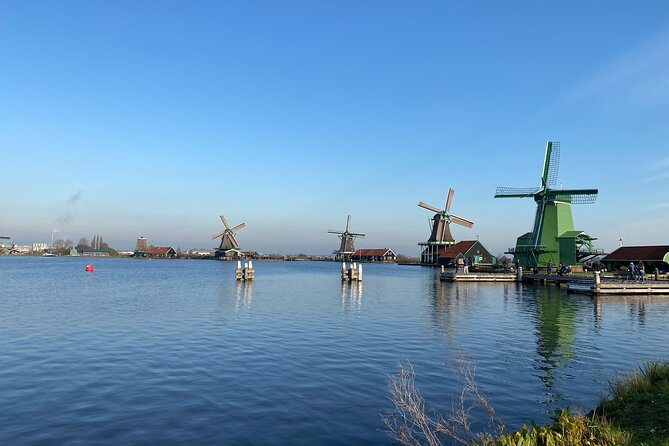 Giethoorn, Afsluitdijk, Zaanse Schans Day Tour Mini VIP Bus Incl. Hotel Pick Up - Pickup Details