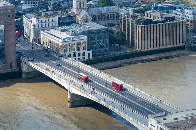 London Bridge Experience and Tombs - Highlights of the Immersive Adventure