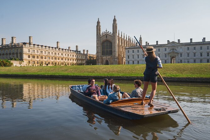 Punting Tour in Cambridge - What To Expect