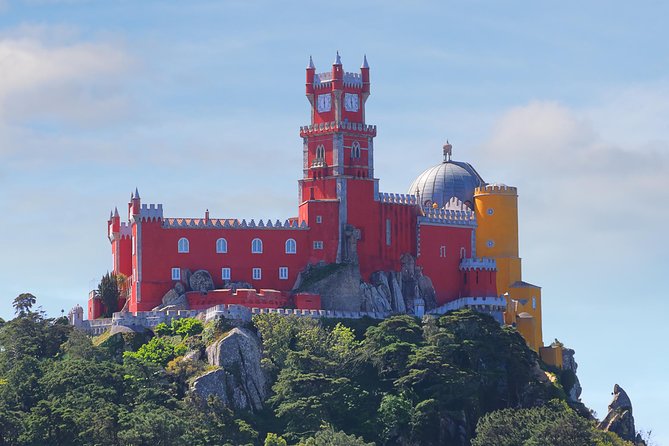 Sintra Small Group Tour From Lisbon: Pena Palace Ticket Included - Itinerary Highlights