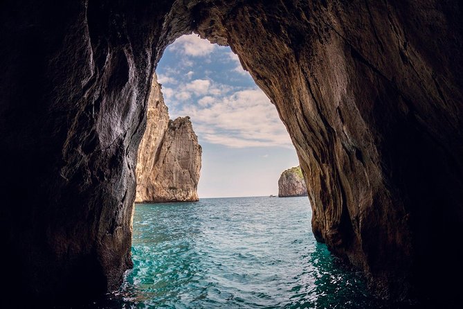 Small Group Capri Island Boat Ride With Swimming and Limoncello - Additional Information