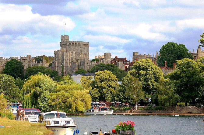 Stonehenge, Windsor Castle and Bath Day Trip From London - Inclusions and Amenities