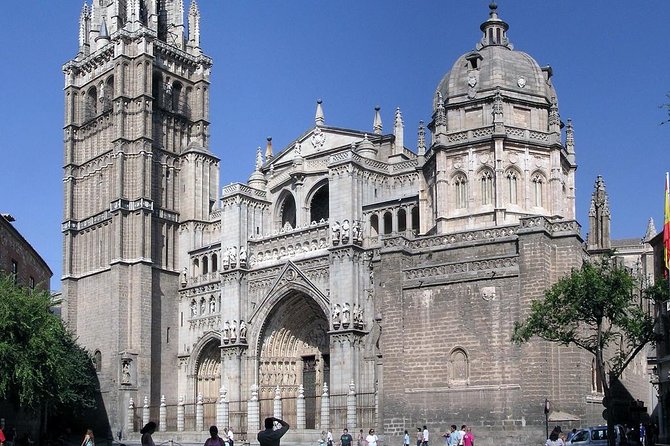 Toledo Tour With Cathedral, Synagoge & St Tome Church From Madrid - Logistics and Meeting Point