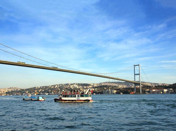 3 Hours Bosphorus Cruise With 1 Hour Stop in Asia Side - Key Points