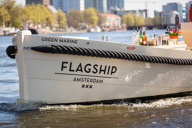 Amsterdam Canal Cruise With Live Guide and Onboard Bar - Onboard Commentary