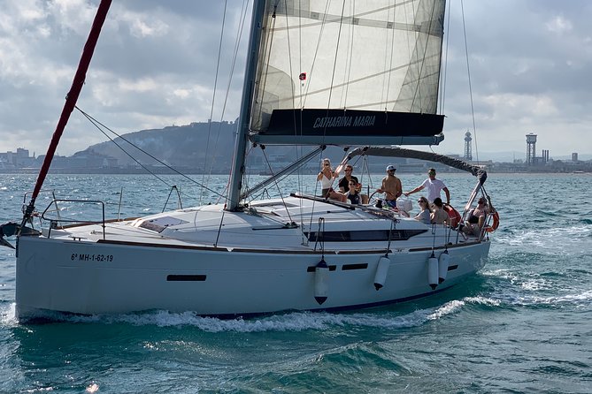 Barcelona Small Group Sailing With Snacks & Cava - Reviews and Recommendations