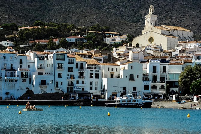 Dali Museum, House & Cadaques Small Group Tour From Barcelona - Tour Itinerary