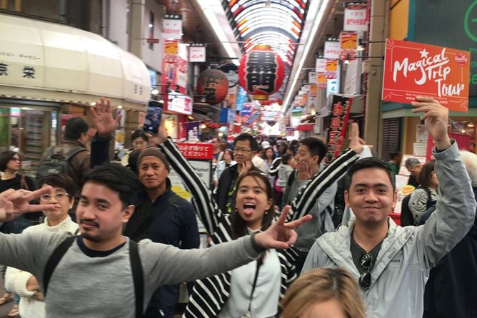 Kuromon Market Food Walking Tour in Osaka - Doguyasuji Street Browsing