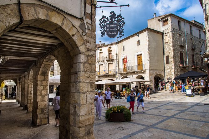 Medieval Three Villages Small Group Day Trip From Barcelona - Traveler Reviews and Recommendations