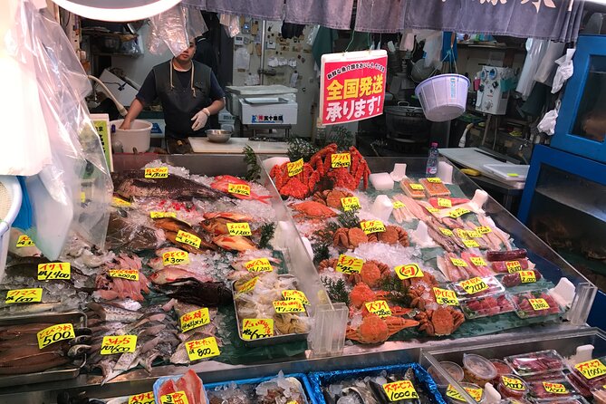 Tokyo Food Tour Tsukiji Old Fish Market - Witnessing Local Culture