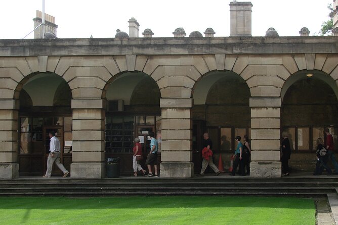 1.5-hour Oxford University and Colleges Walking Tour - Traveler Experiences