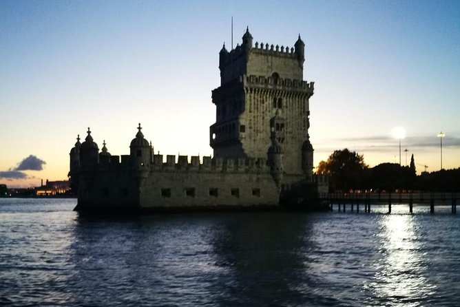 2-Hour Lisbon Traditional Boats Sunset Cruise With White Wine - Additional Information