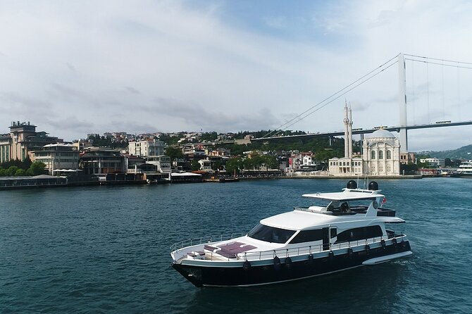 Bosphorus Yacht Cruise With Stopover on the Asian Side - (Morning or Afternoon) - Meeting Point Details