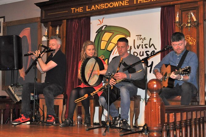 Dublin 3-Course Dinner and Live Shows at The Irish House Party - Reviews Highlights