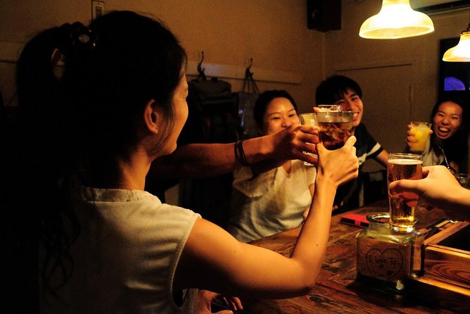 Experience Tokyo by Night: Local Bars in Shinjuku's District - Sampling Izakaya-Style Eatery Cuisine