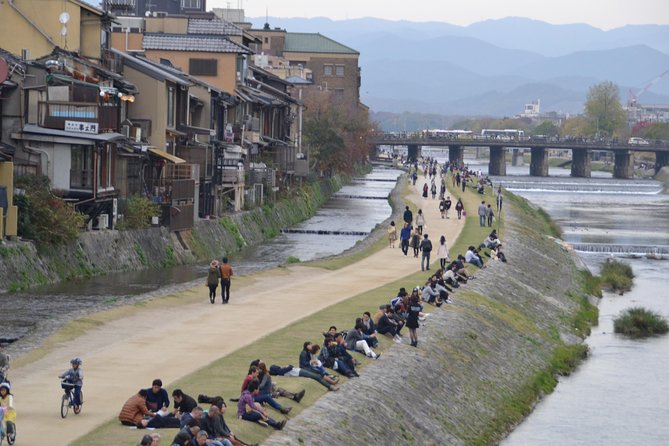 Private Highlights of Kyoto Tour - Tour Nijo Castle