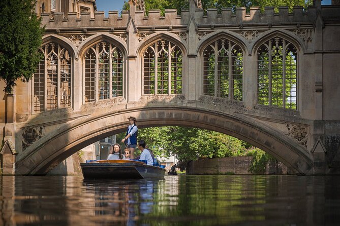 Punting Tour in Cambridge - Pricing and Booking