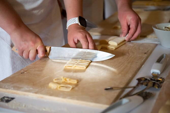 Rome: Fettuccine Pasta Class With Chef in the Heart of Trastevere - Frequently Asked Questions