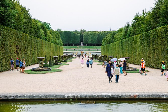 Versailles Château & Gardens Walking Tour From Paris by Train - Reviews