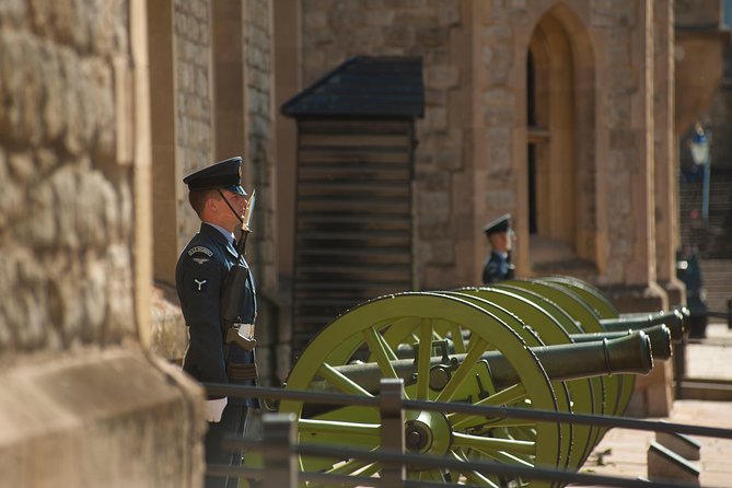 Best of London: Tower of London, Thames & Changing of the Guard - Additional Information