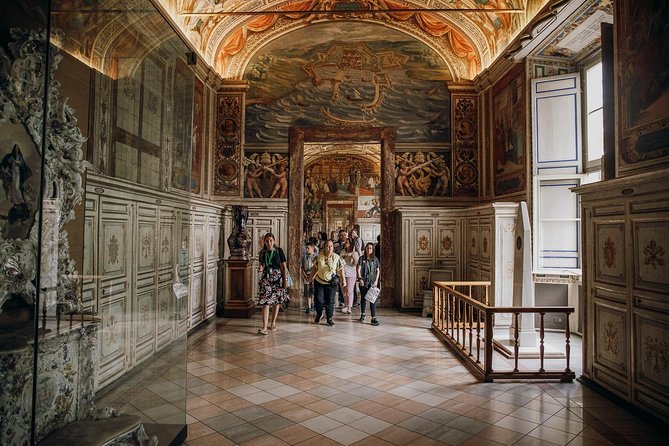 Early Vatican Museums Tour: The Best of the Sistine Chapel - Accessibility Information