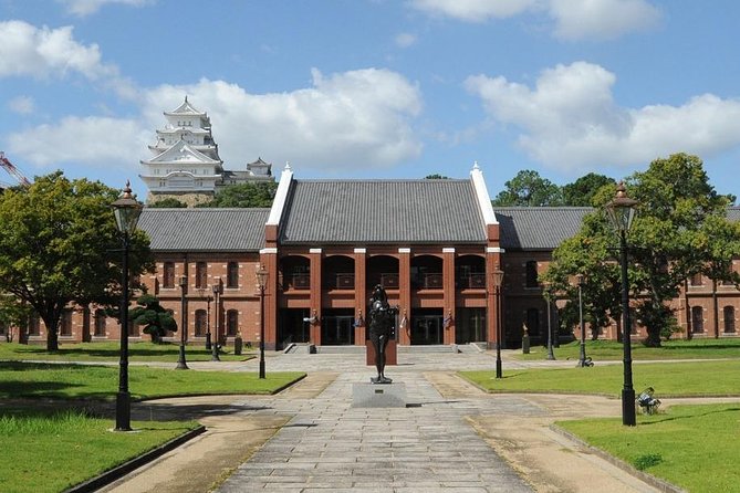 Himeji Half-Day Private Tour With Government-Licensed Guide - Group Size and Accessibility