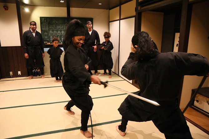Ninja Hands-On 1-Hour Lesson in English at Kyoto - Entry Level - Duration and Group Size