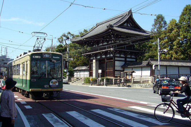 Private Highlights of Kyoto Tour - Climb Fushimi Inari Shrine