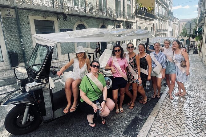 True 4Hour/Half Day Tuk Tuk Tour of Lisbon - Local Overview - Customer Satisfaction and Recommendations