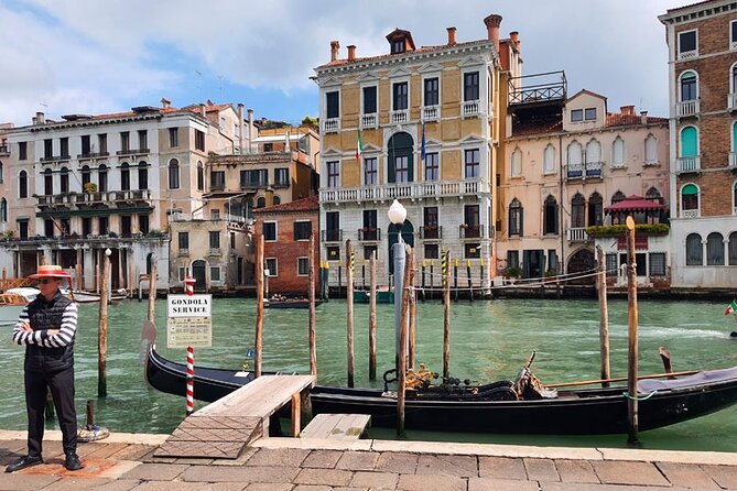 Venice Sightseeing Walking Tour With a Local Guide - Tips for a Memorable Tour