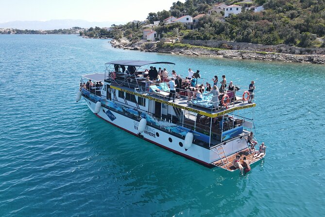 Blue Lagoon, Shipwreck & ŠOlta Cruise With Lunch & Unlimited Drinks From Split - Additional Information