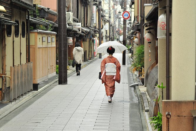 Explore Nishiki Market: Food & Culture Walk - Meeting Point and Pickup Arrangements