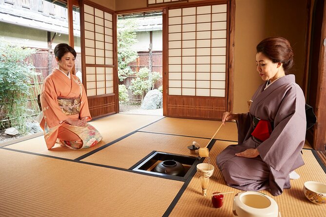 Kimono Tea Ceremony at Kyoto Maikoya, NISHIKI - Group Size and Accessibility