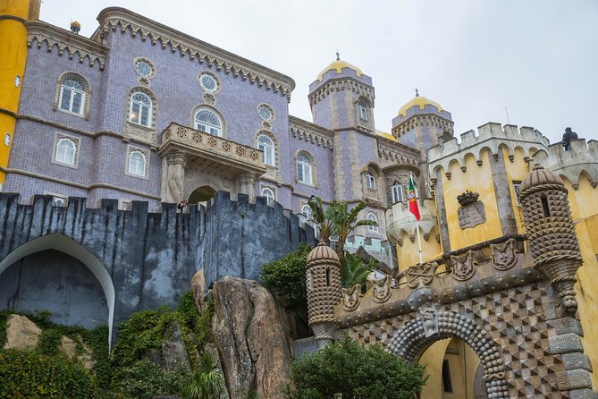 Sintra and Cascais Small-Group Day Trip From Lisbon - Frequently Asked Questions