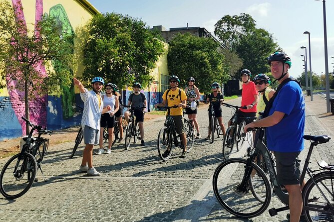 Athens Scenic Bike Tour With an Electric or a Regular Bike - Pricing and Booking