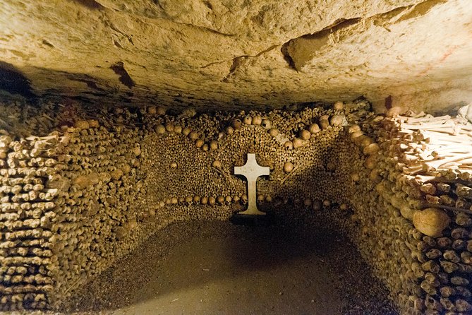 Skip-The-Line: Paris Catacombs Tour With VIP Access to Restricted Areas - Traveler Testimonials